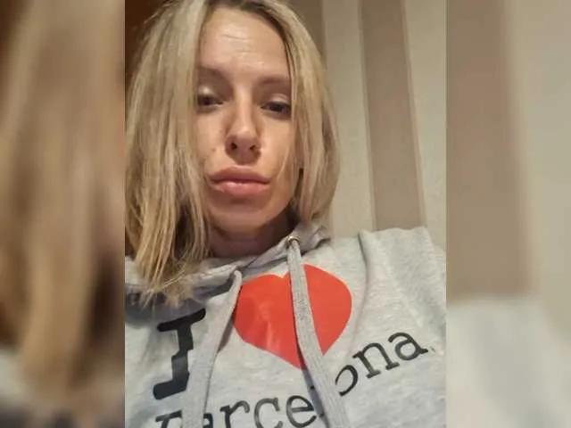 BongaCams Peluchealo is Freechat Peluchealo — Men brain