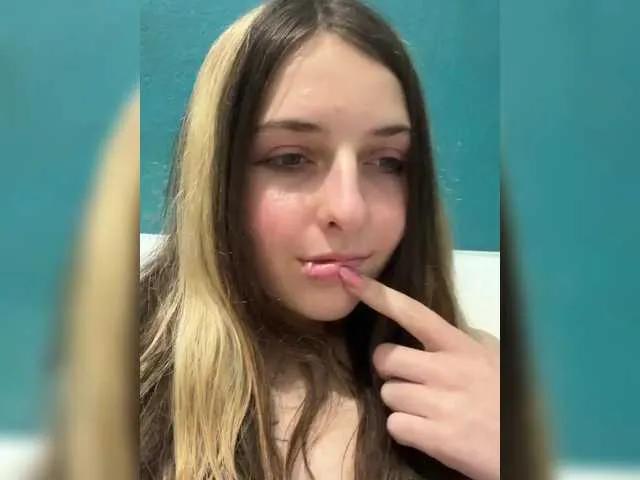 BongaCams VelvetMoon11 is Freechat VelvetMoon11 — Confident and well-mannered men And of course, when I get spanked on the butt...
I really like it when a man decides what to do with me...